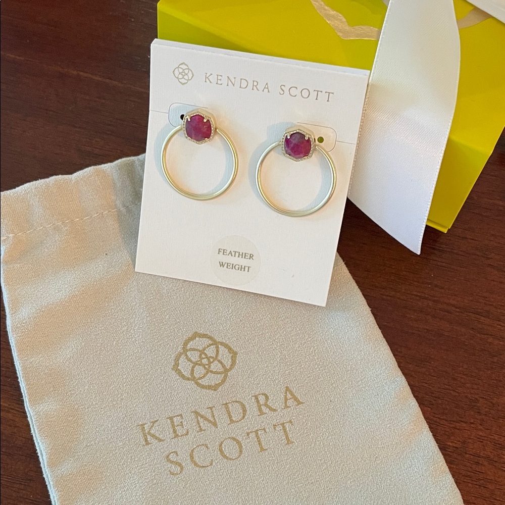 Kendra Scott Davie Hoop Earring Gold Raspberry Labradorite - Picture 3 of 5